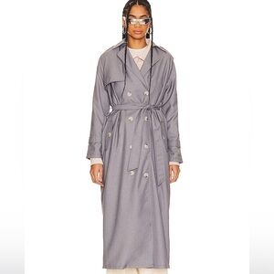 Lioness Trencherous Gray Trench- tailored for petite